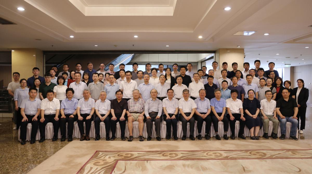 完美电竞 完美电竞平台孙其信校长出席农业水资源高效利用全国重点实验室第一届学术委员会第一次会议暨发展咨询会(图6)