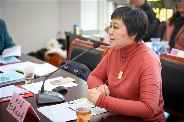完美电竞 完美电竞官网崇明区教育局“城乡携手共进计划之精准委托管理方案”评估会召开：携手共进互利共赢(图7)