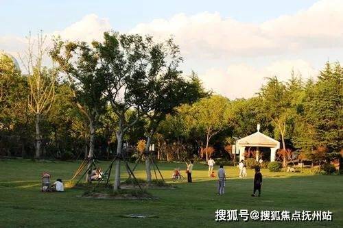 泗泾绿完美电竞中海售楼处电线小时热线电话首页网站楼盘百科详情(图15) 泗泾绿完美电竞中海售楼处电线小时热线电话首页网站楼盘百科详情(图15)