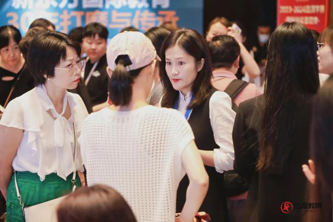 多图直击！完美电竞远播教育国际特色学校咨询会·珠海站首场盛况！(图6)