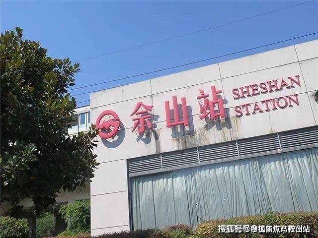 同润圣塔路完美电竞斯(官方网站)同润圣塔路斯别墅总价(图15) 同润圣塔路完美电竞斯(官方网站)同润圣塔路斯别墅总价(图15)