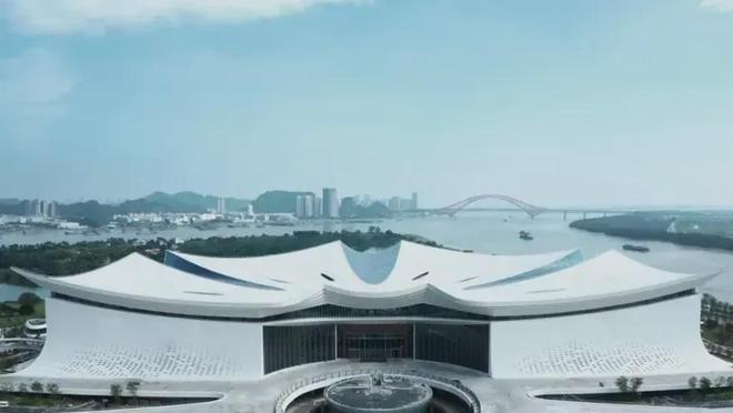 西派尊府官方网站营销中完美电竞心地址售楼中心电话解析一文读懂